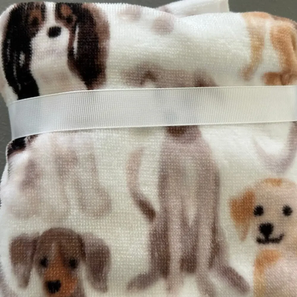 Caro Home 2-Pack Dog Print Hand Towels 100% Cotton Golden Retriever Dachshund